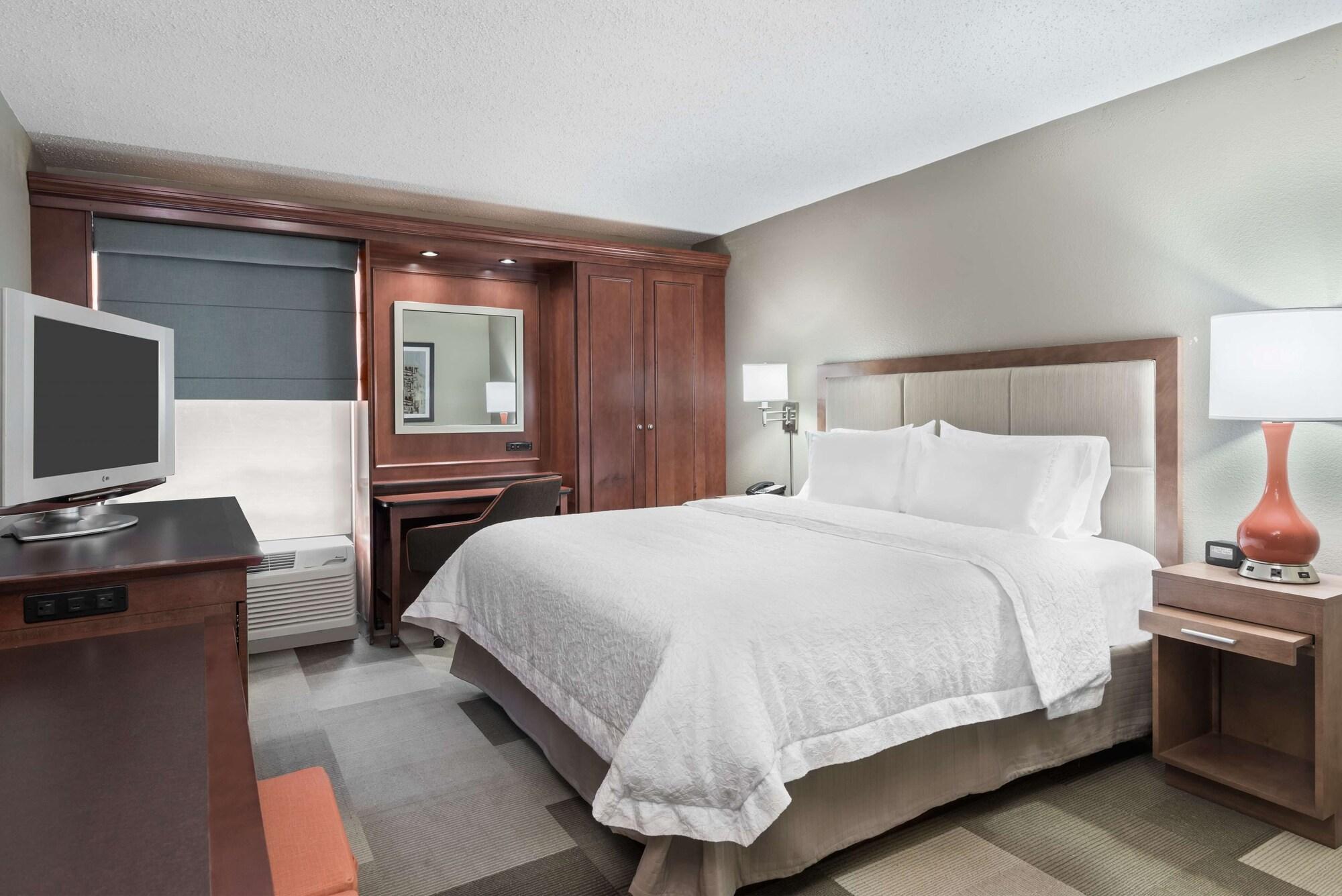 Hampton Inn Boston / Marlborough Exterior photo