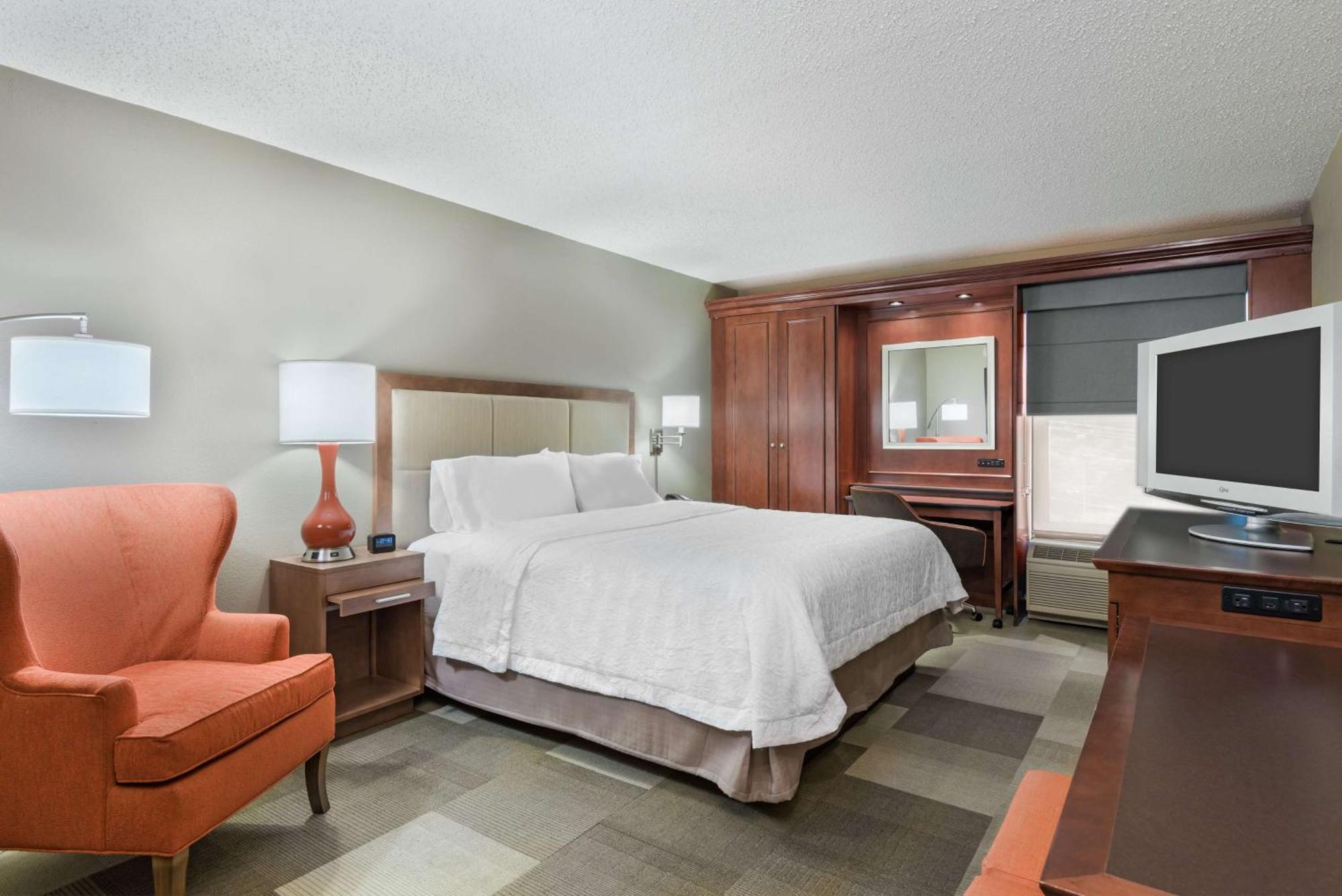 Hampton Inn Boston / Marlborough Exterior photo